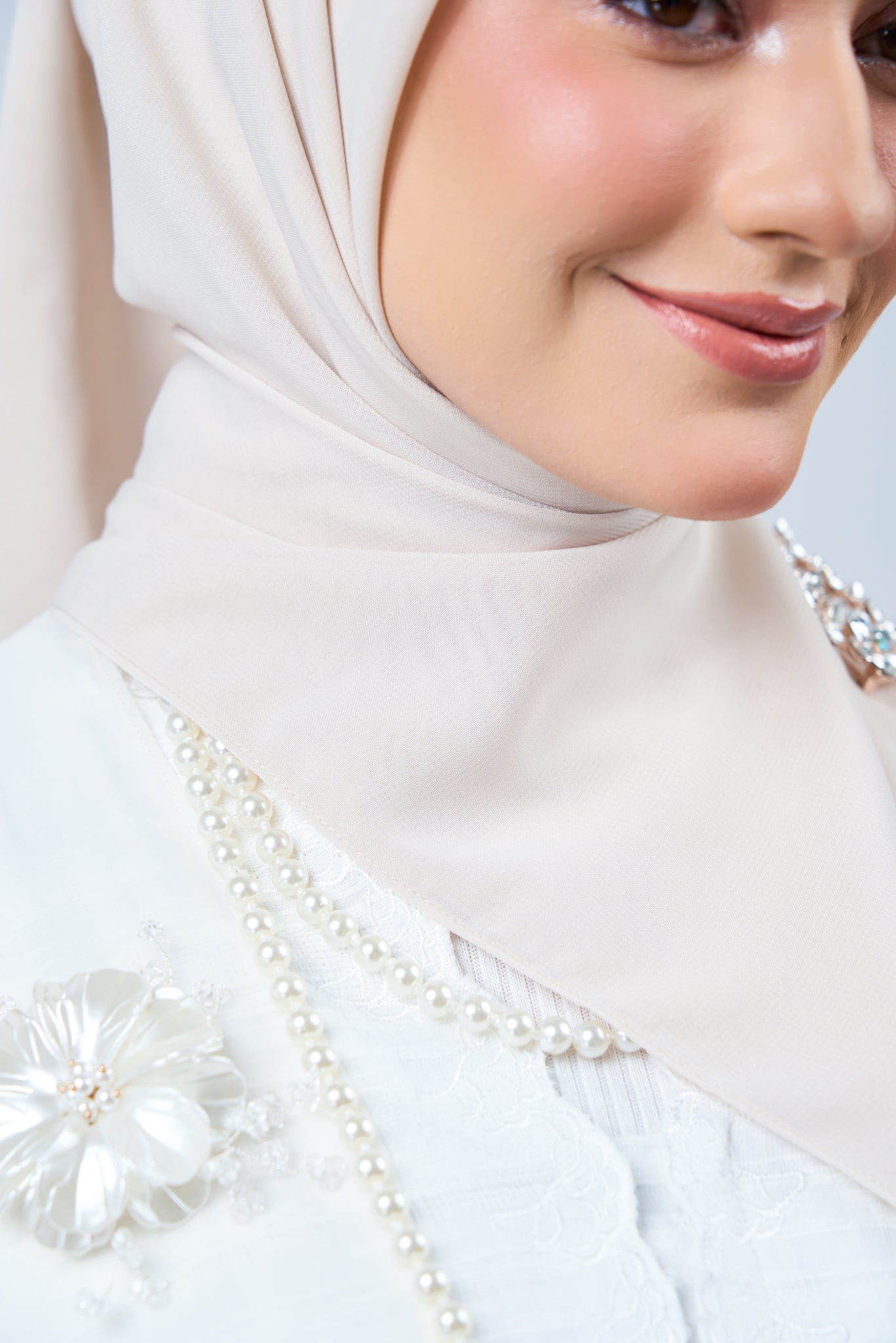 Rhea Bawal in Kaseh [Oatmilk]