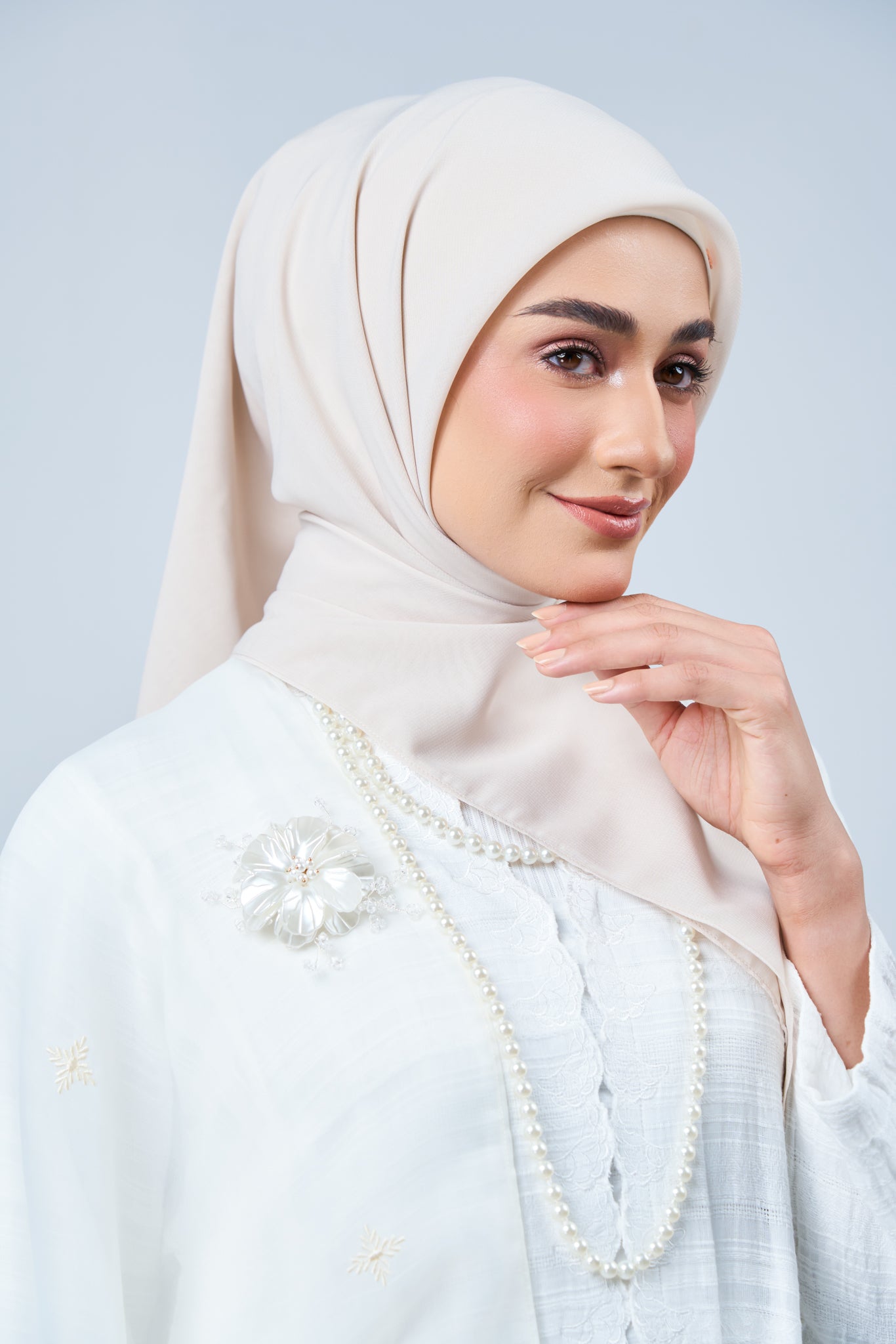 Rhea Bawal in Kaseh [Oatmilk]