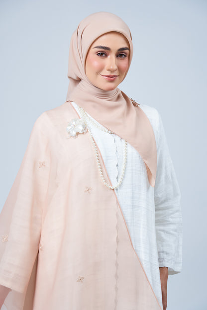 Selendang Rhea in Kemboja [Nude Rose]