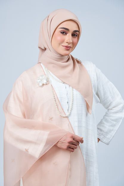 Selendang Rhea in Kemboja [Nude Rose]