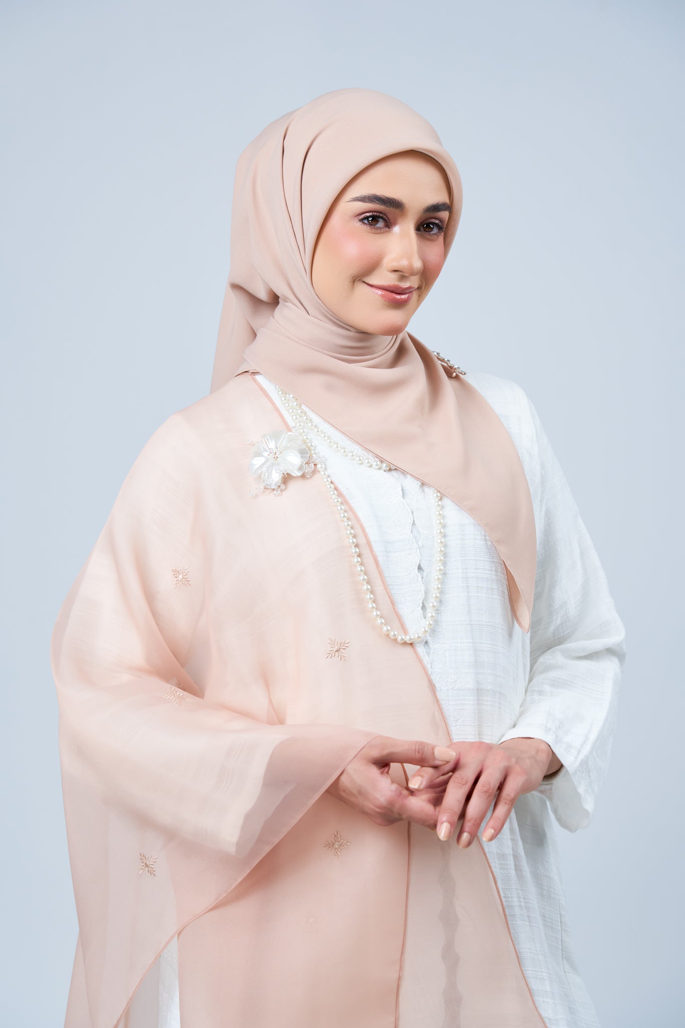 Selendang Rhea in Kemboja [Nude Rose]