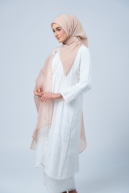 Selendang Rhea in Kemboja [Nude Rose]