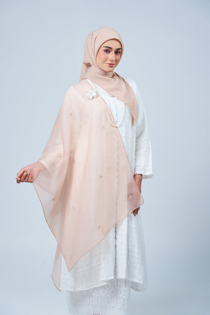 Selendang Rhea in Kemboja [Nude Rose]