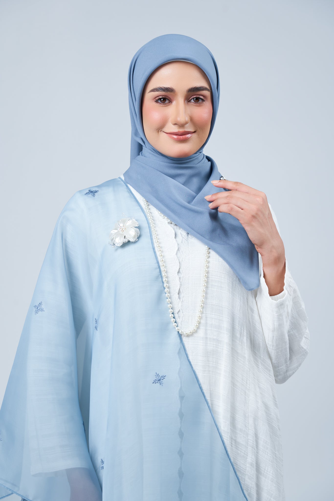 Selendang Rhea in Laila [Deep Blue]