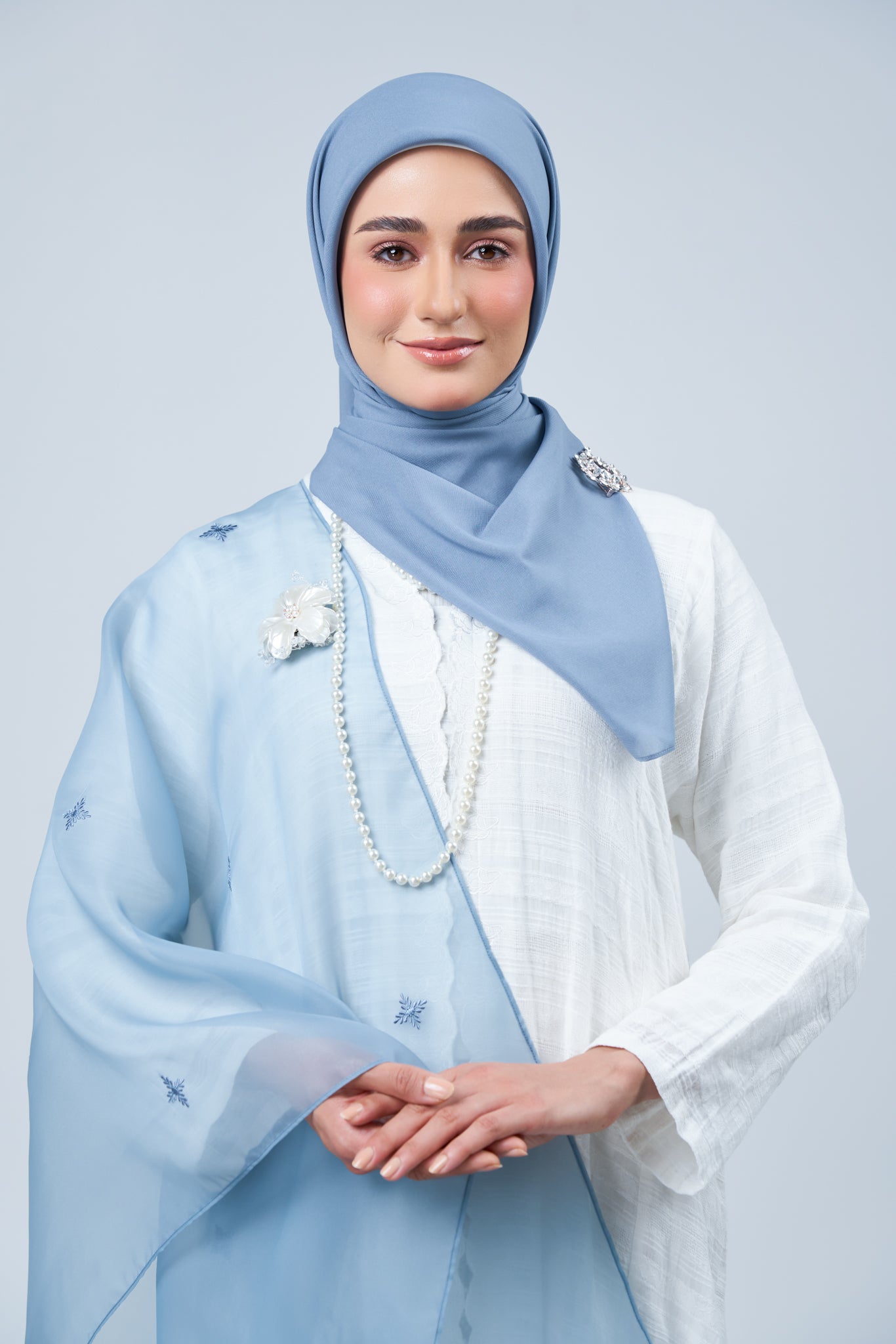 Selendang Rhea in Laila [Deep Blue]