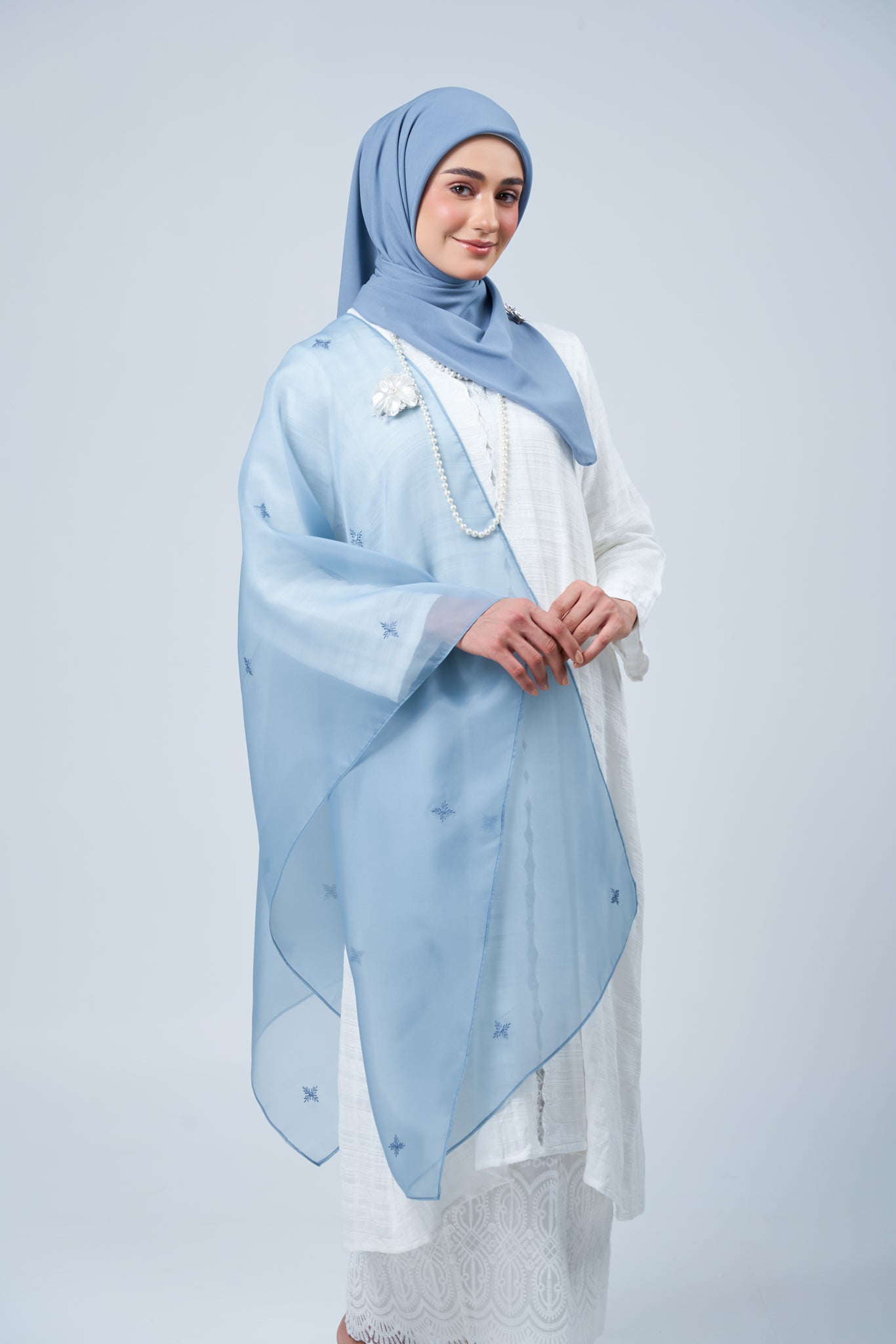 Selendang Rhea in Laila [Deep Blue]