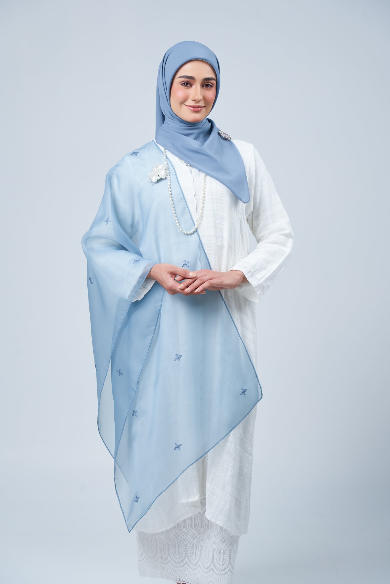 Selendang Rhea in Laila [Deep Blue]