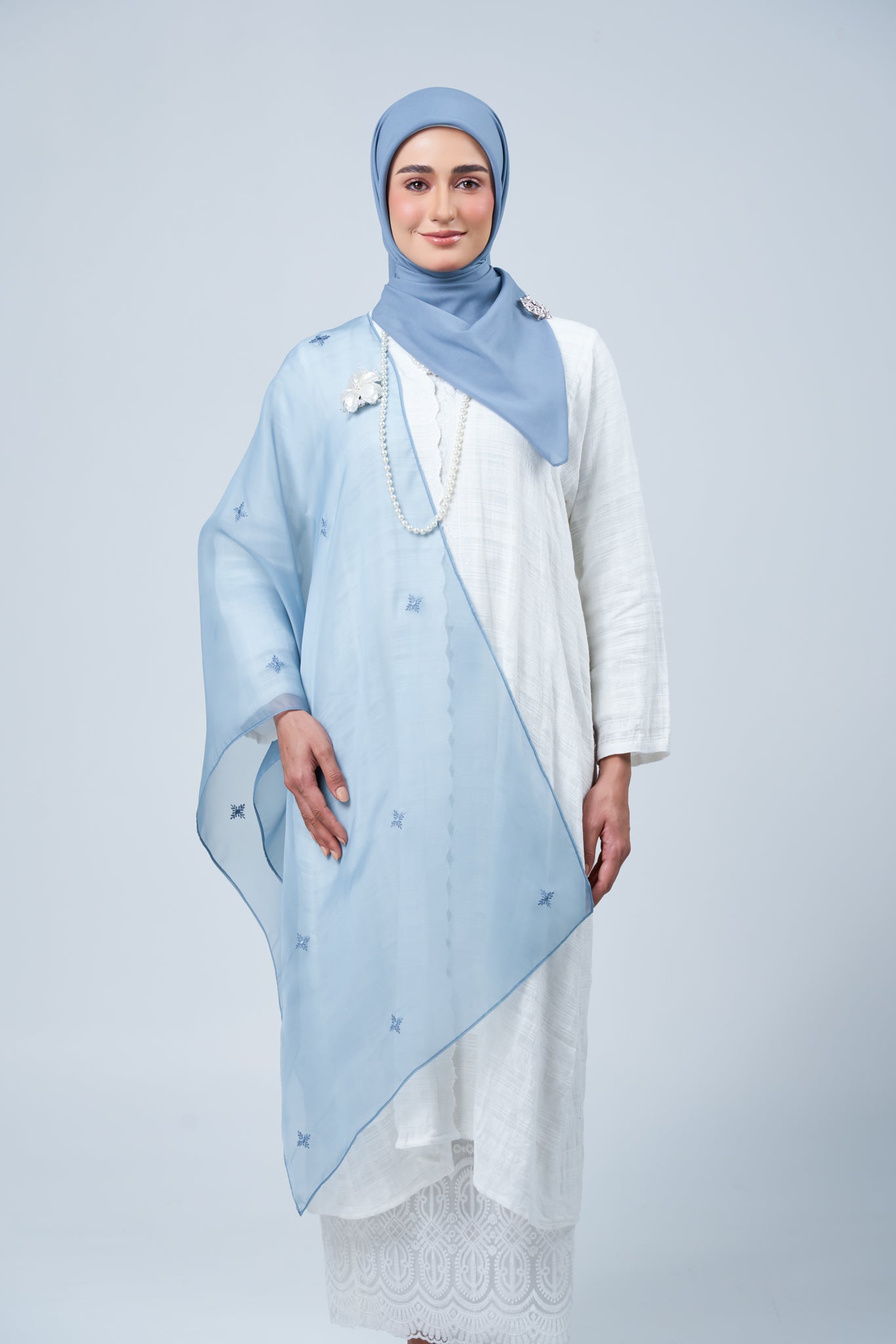 Selendang Rhea in Laila [Deep Blue]