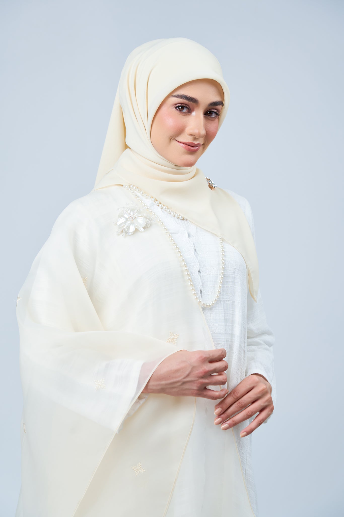 Selendang Rhea in Lestari [Nude Yellow]