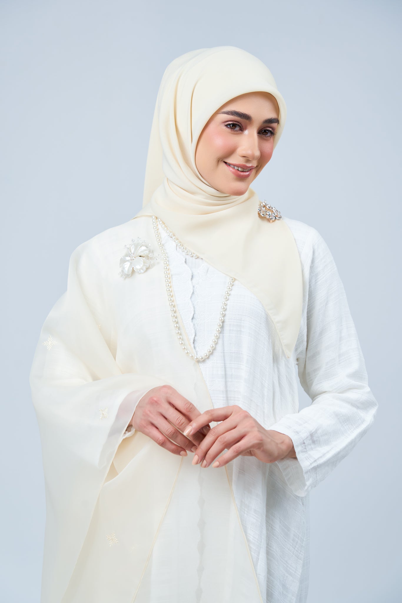 Selendang Rhea in Lestari [Nude Yellow]