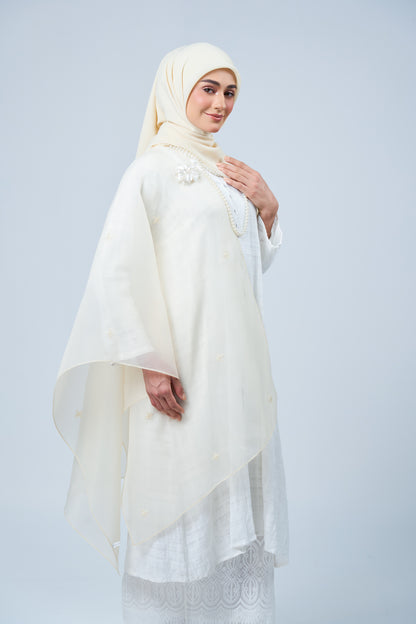 Selendang Rhea in Lestari [Nude Yellow]