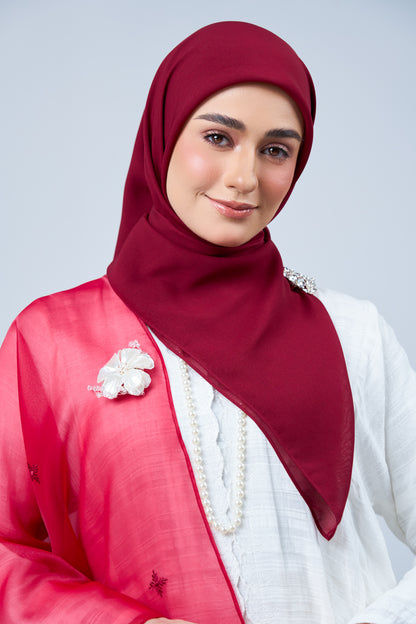 Rhea Bawal in Mawar [Maroon]