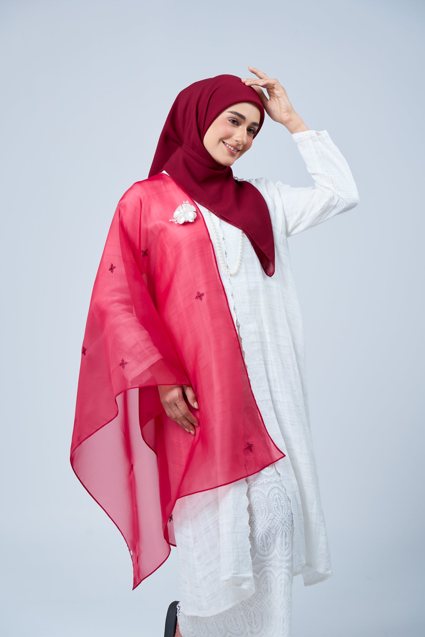 Selendang Rhea in Mawar [Maroon]