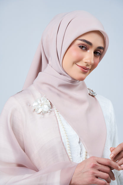 Rhea Bawal in Ratna [Ash]
