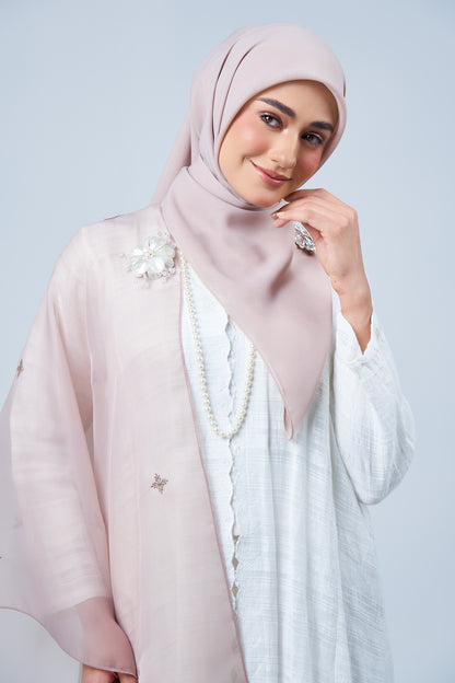 Selendang Rhea in Ratna [Ash]