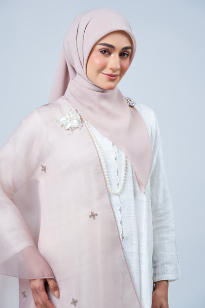 Selendang Rhea in Ratna [Ash]