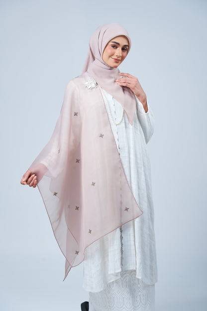 Selendang Rhea in Ratna [Ash]