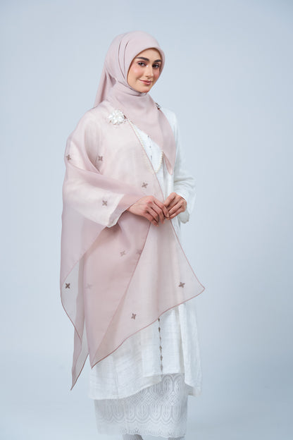 Selendang Rhea in Ratna [Ash]