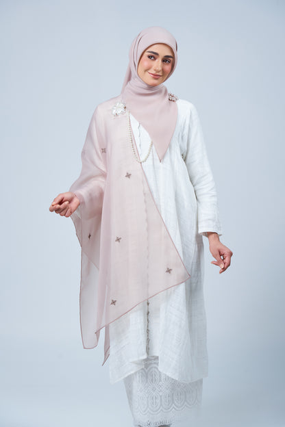 Rhea Bawal in Ratna [Ash]