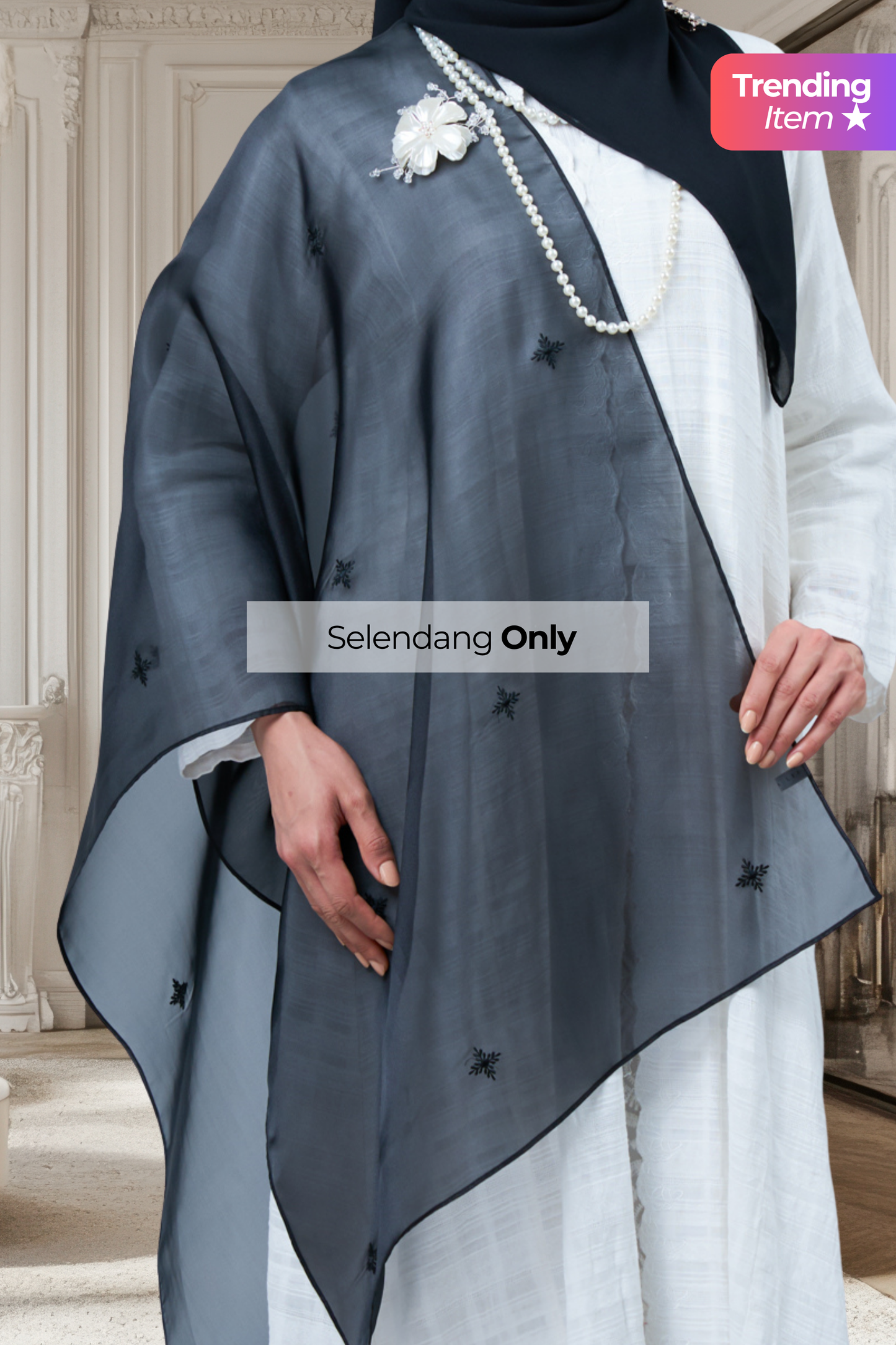 Selendang Rhea in Cempaka [Classic Black]