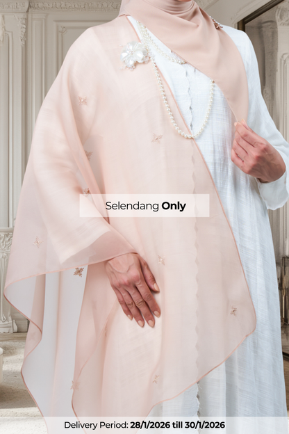 Selendang Rhea in Kemboja [Nude Rose]