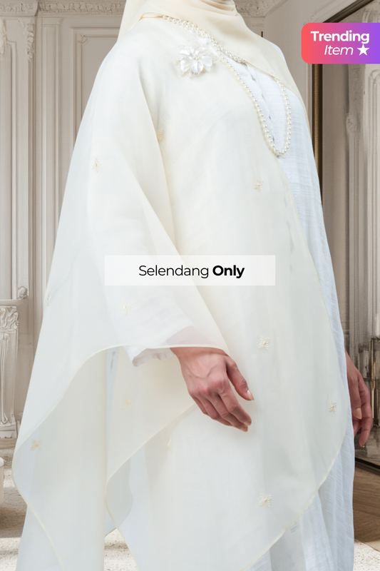Selendang Rhea in Lestari [Nude Yellow]