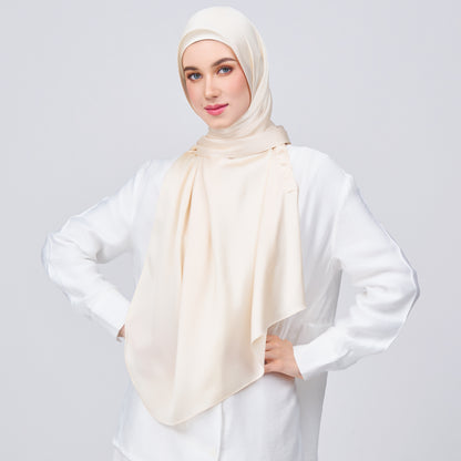 Instant Tag n' Go Shawl | Satin Bulle in Bridal Cream