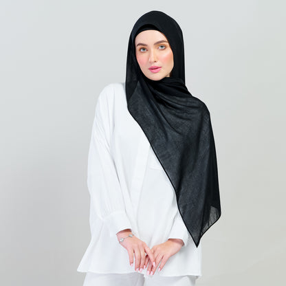 Ironless Elle Shawl in Black