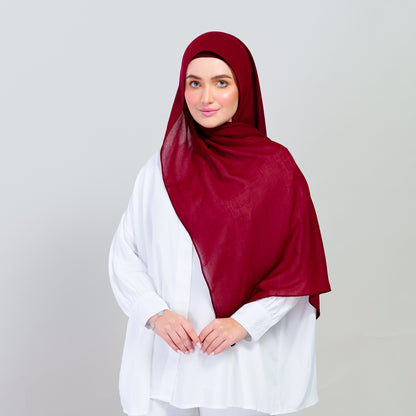 Ironless Elle Shawl in Crimson