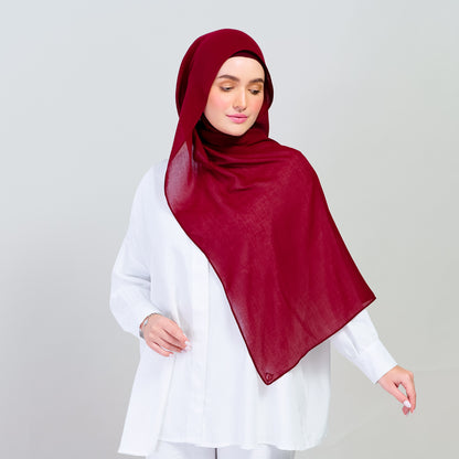 Ironless Elle Shawl in Crimson