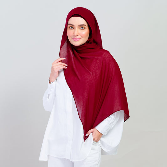 Ironless Elle Shawl in Crimson