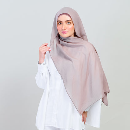 Ironless Elle Shawl in Toffee