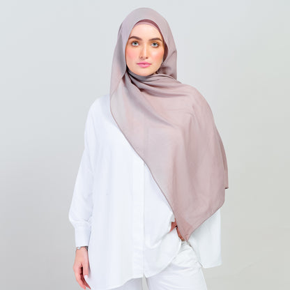 Ironless Elle Shawl in Toffee