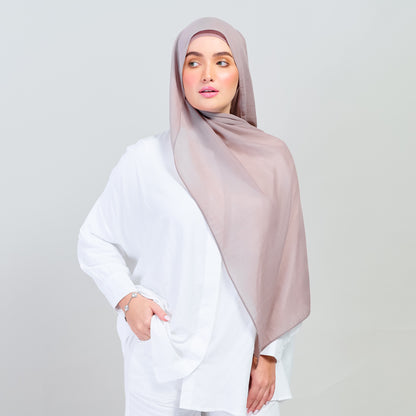 Ironless Elle Shawl in Toffee