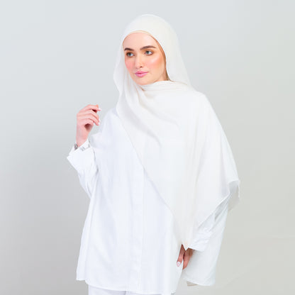 Ironless Elle Shawl in Light Beige