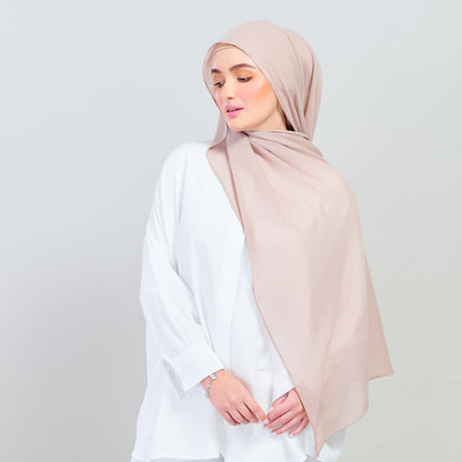 Ironless Elle Shawl in Chai