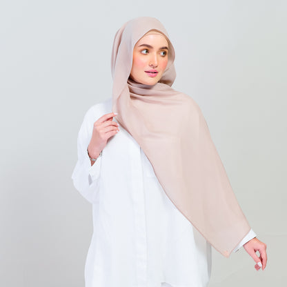 Ironless Elle Shawl in Chai