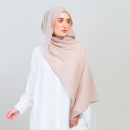 Ironless Elle Shawl in Chai