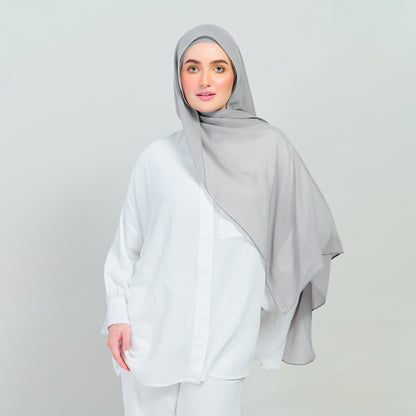 Ironless Elle Shawl in Taupe