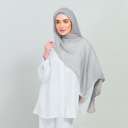 Ironless Elle Shawl in Taupe