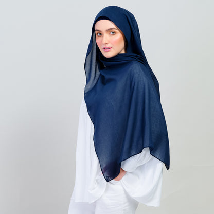 Ironless Elle Shawl in Navy