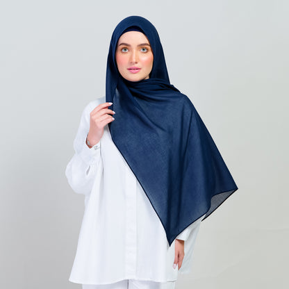 Ironless Elle Shawl in Navy