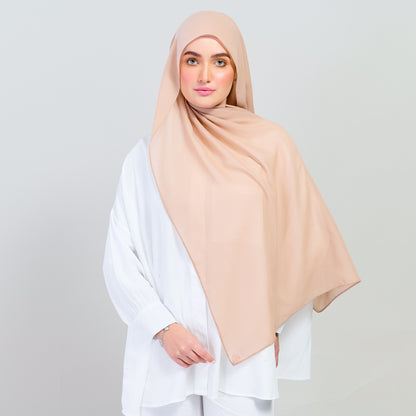 Ironless Elle Shawl in Nude