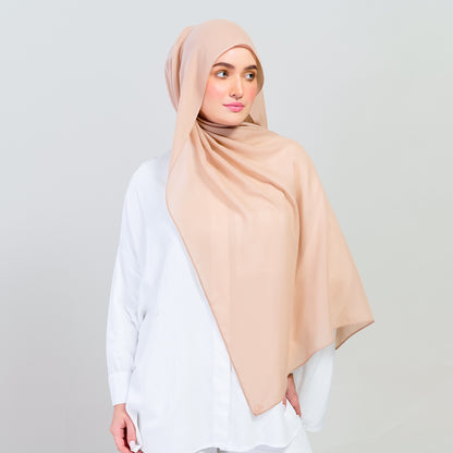 Ironless Elle Shawl in Nude