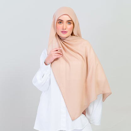 Ironless Elle Shawl in Nude