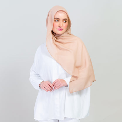 Ironless Elle Shawl in Nude