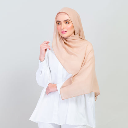 Ironless Elle Shawl in Nude