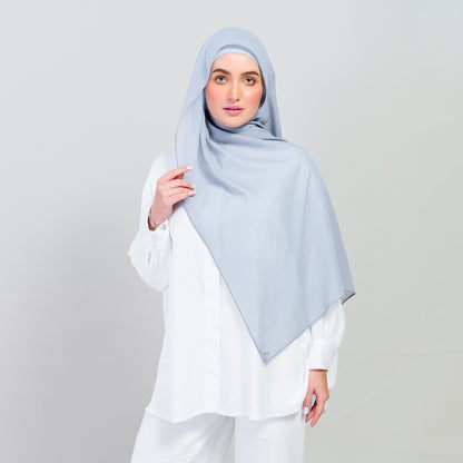 Ironless Elle Shawl in Sky