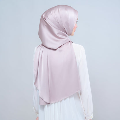 [As-Is] Instant Tag n' Go Shawl l Satin Silk in Cool Taupe