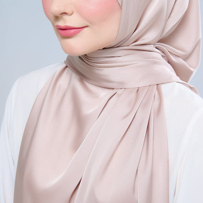 [As-Is] Instant Tag n' Go Shawl l Satin Silk in Linen Taupe